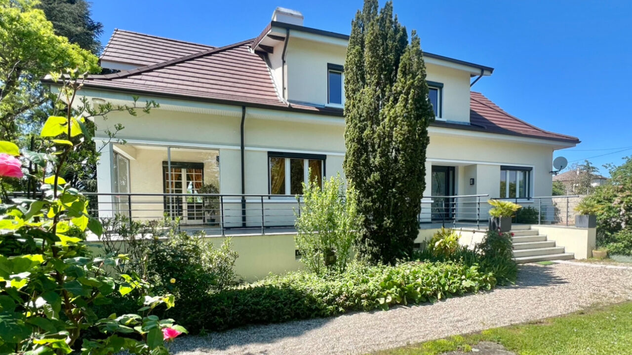 maison 8 pièces 245 m2 à vendre à Vienne (38200)