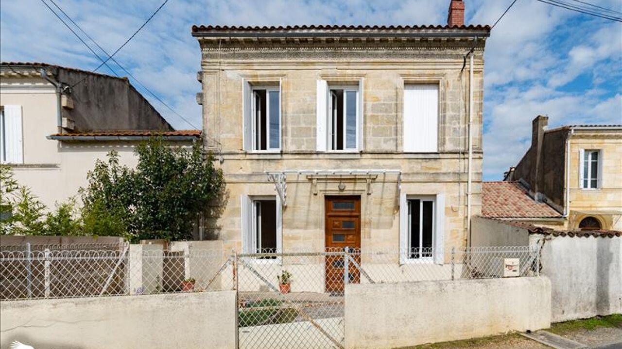 maison 5 pièces 127 m2 à vendre à Saint-Estèphe (33180)
