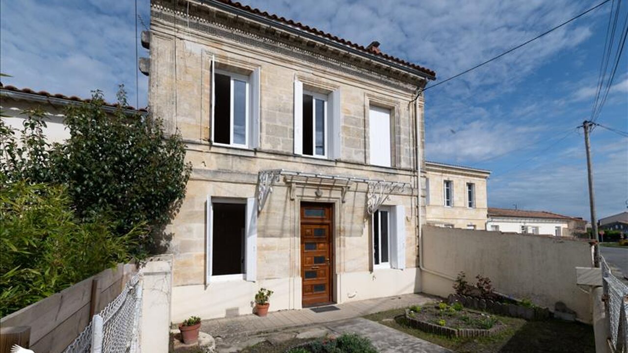 maison 5 pièces 127 m2 à vendre à Saint-Estèphe (33180)