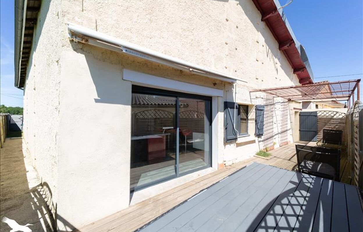 maison 3 pièces 97 m2 à vendre à Cars (33390)