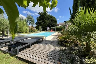 Maison 8 pièces 379800 €