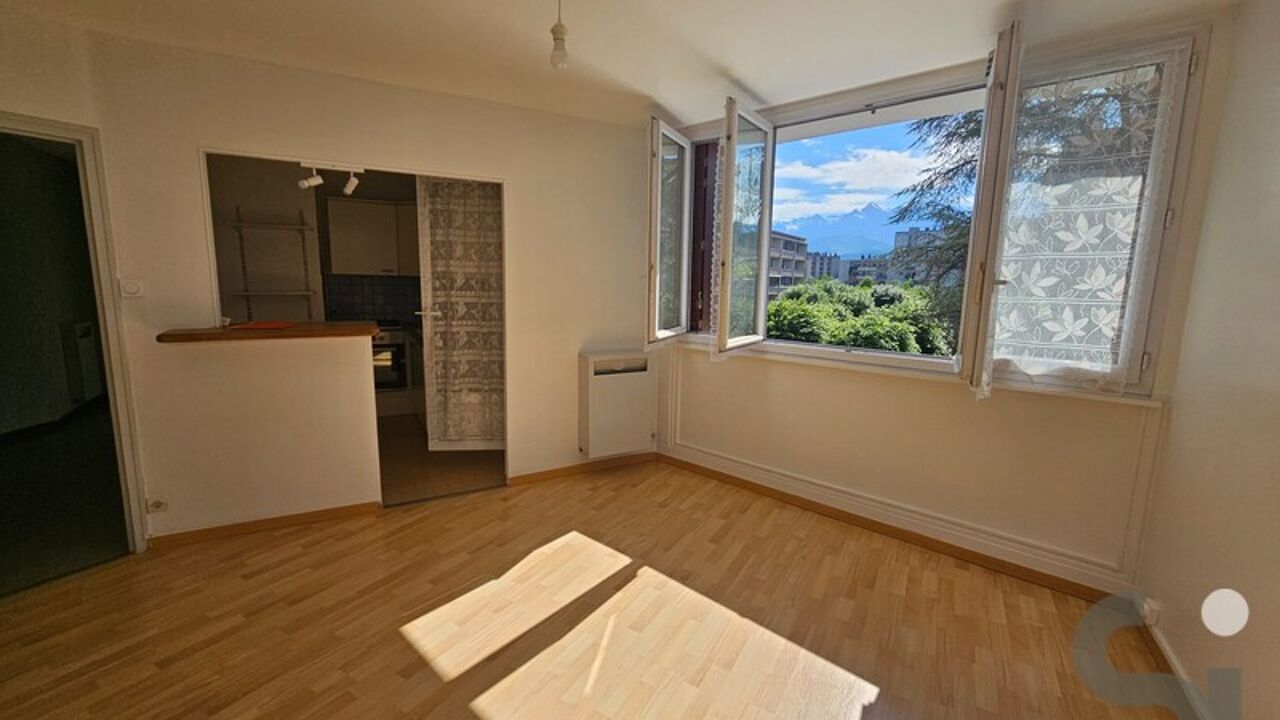 appartement 2 pièces 43 m2 à vendre à Grenoble (38000)