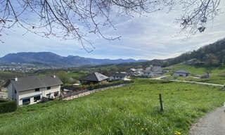 Terrain  851 m² à vendre à Saint-Cassin (73160)