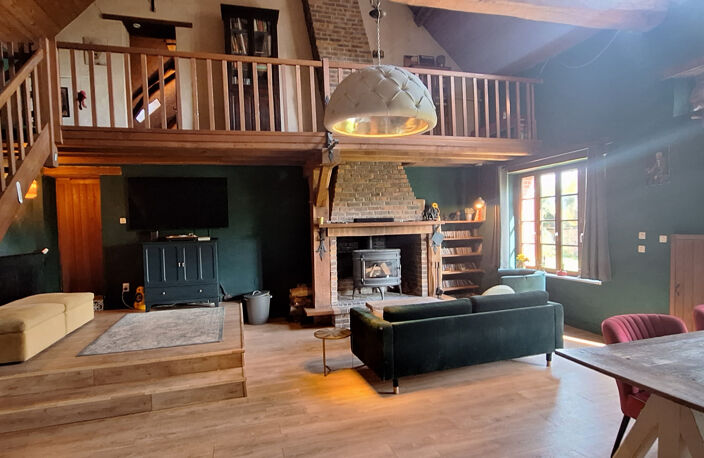 EN PLEINE FORET D'OTHE,MAISON DE CHARMES 215M2  5/6 CHAMBRES — photo 2