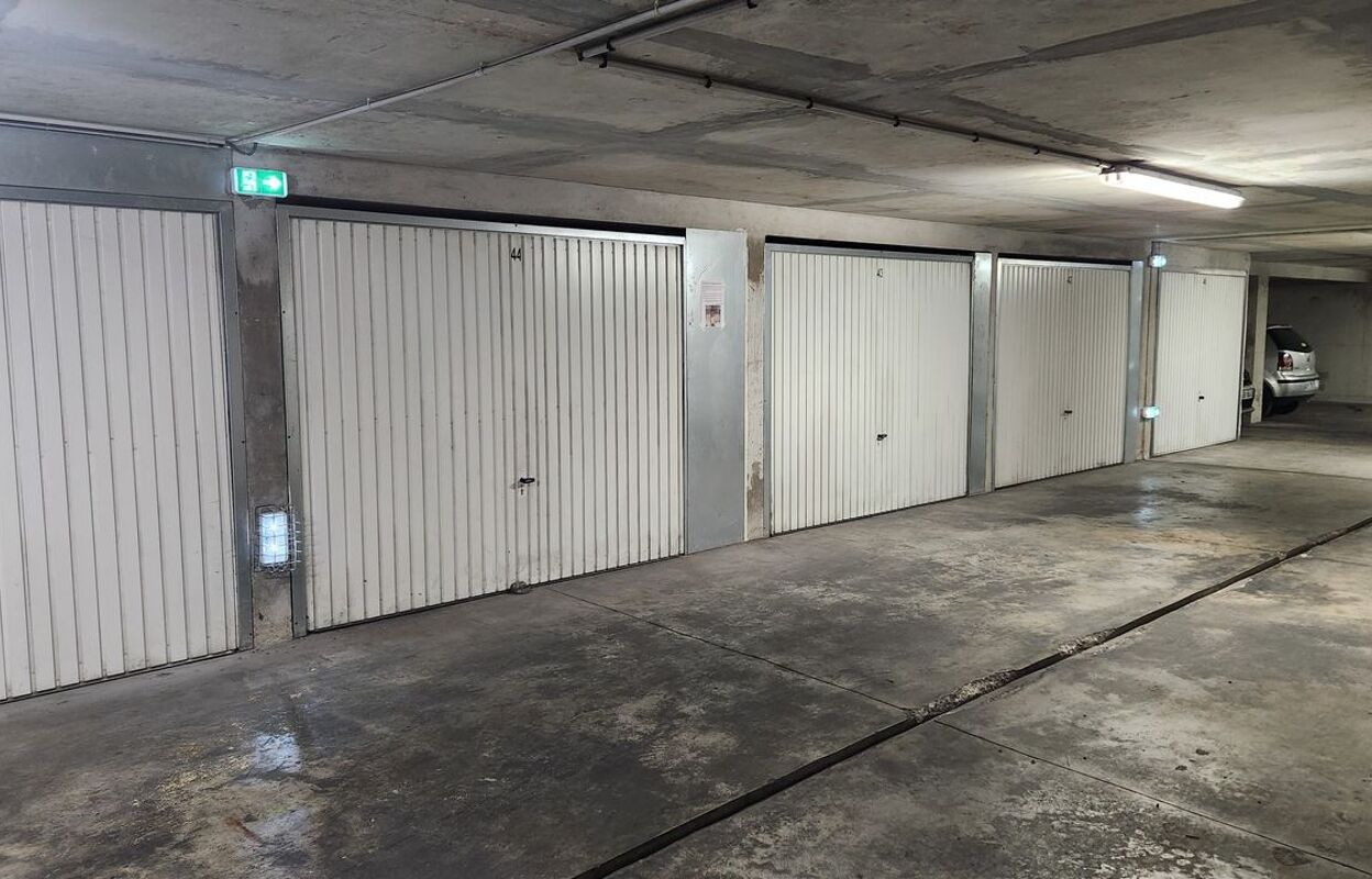 garage  pièces 15 m2 à vendre à La Ciotat (13600)