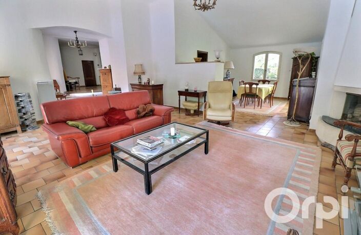 Maison 7 pièces au calme avec piscine — photo 4