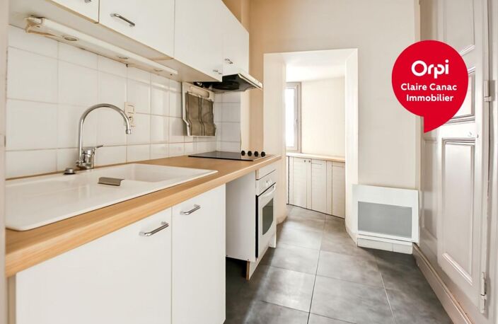 Appartement À Vendre hyper centre Castres avec parking et terrasse — photo 3