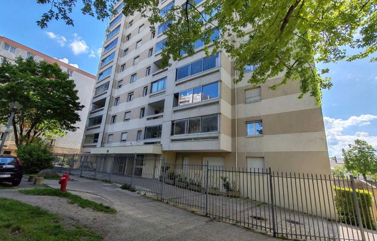 appartement 4 pièces 81 m2 à vendre à Saint-Ouen-l'Aumône (95310)
