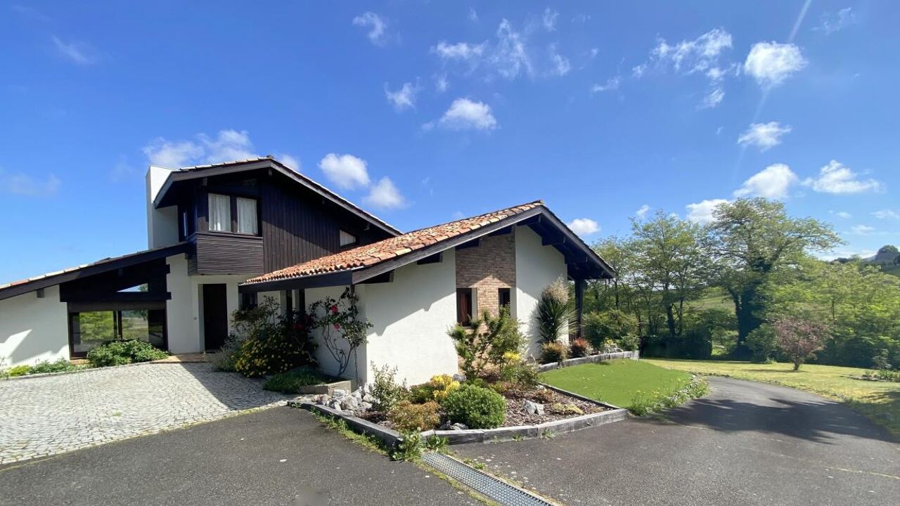 maison 4 pièces 130 m2 à vendre à Mouscardès (40290)