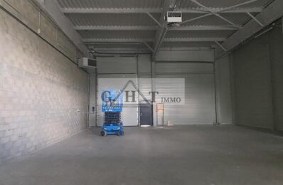 location local industriel 3 305 € CC /mois à proximité de Courcouronnes (91080)