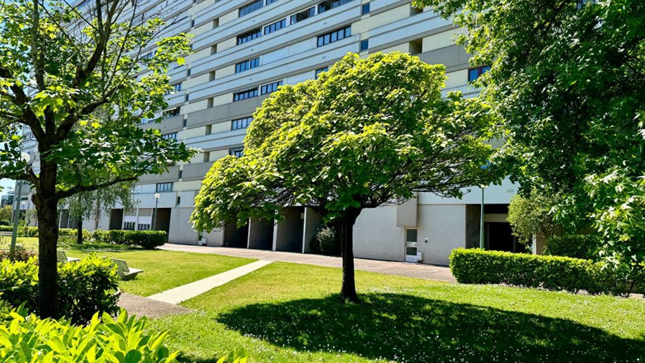 appartement 4 pièces 82 m2 à vendre à Bordeaux (33300)