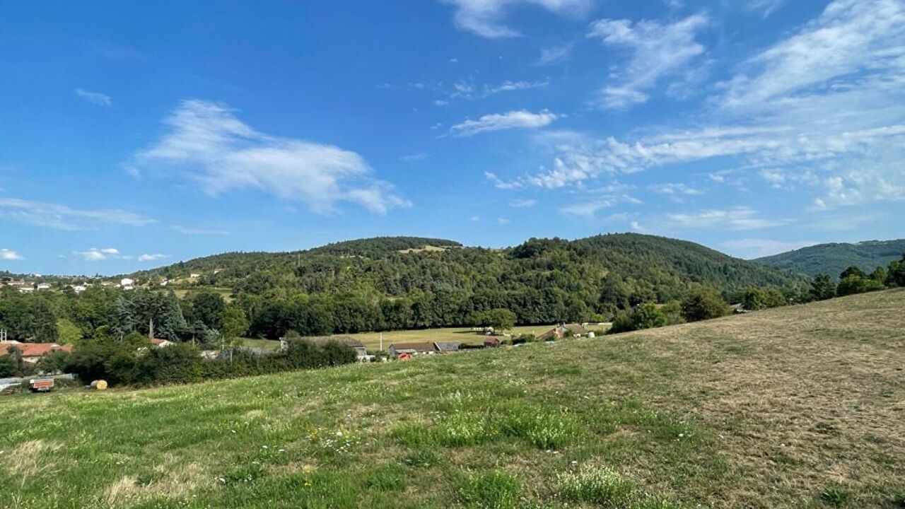 terrain  pièces 1280 m2 à vendre à Sail-sous-Couzan (42890)