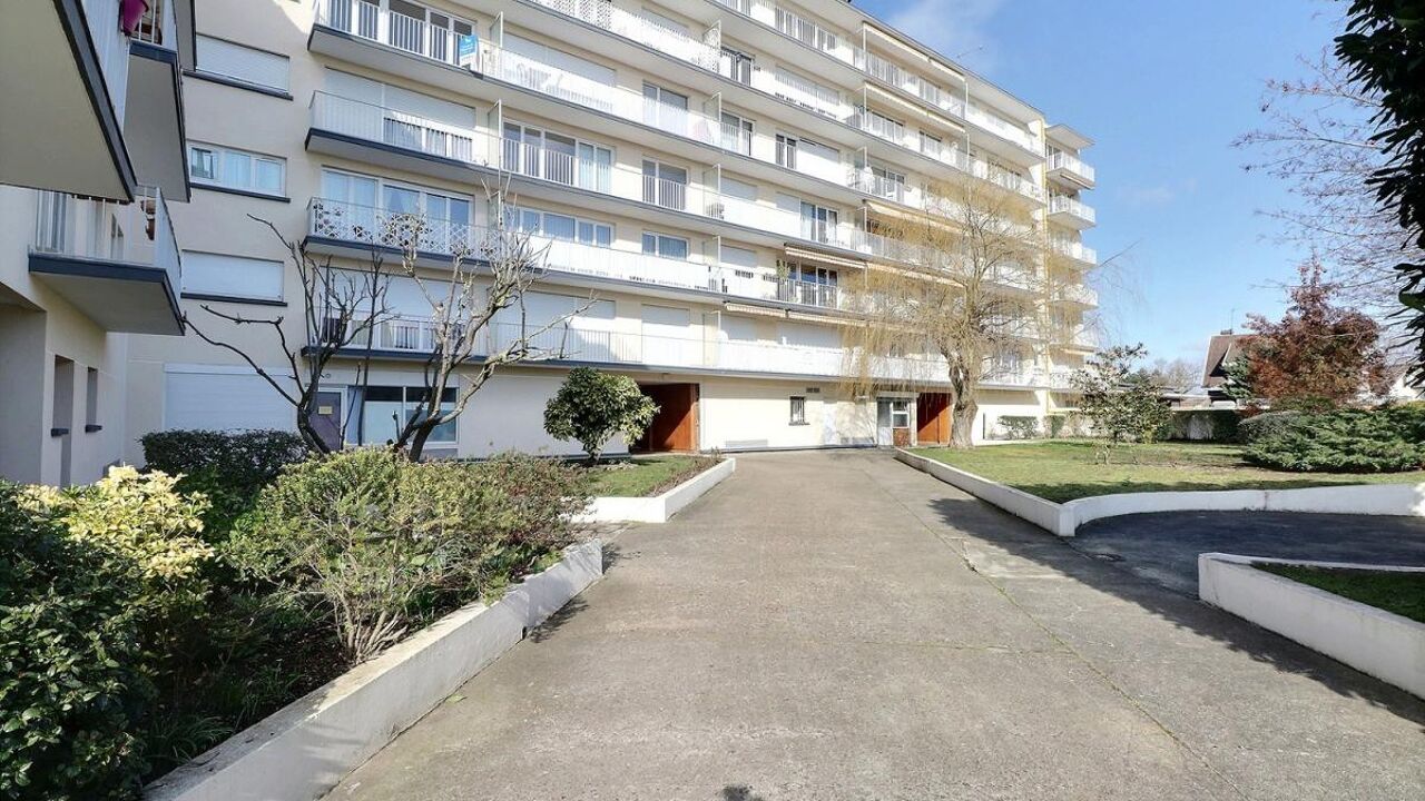 appartement 3 pièces 59 m2 à louer à Achères (78260)