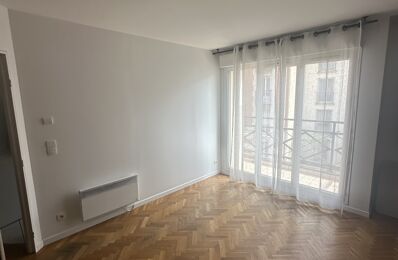 location appartement 2 328 € CC /mois à proximité de Rosny-sous-Bois (93110)
