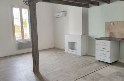 location appartement 584 € CC /mois à proximité de Roquemaure (30150)
