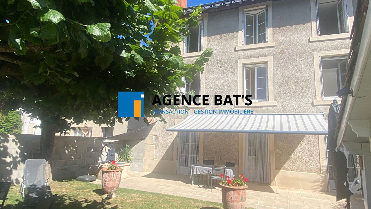 maison 8 pièces 210 m2 à vendre à Bas-en-Basset (43210)