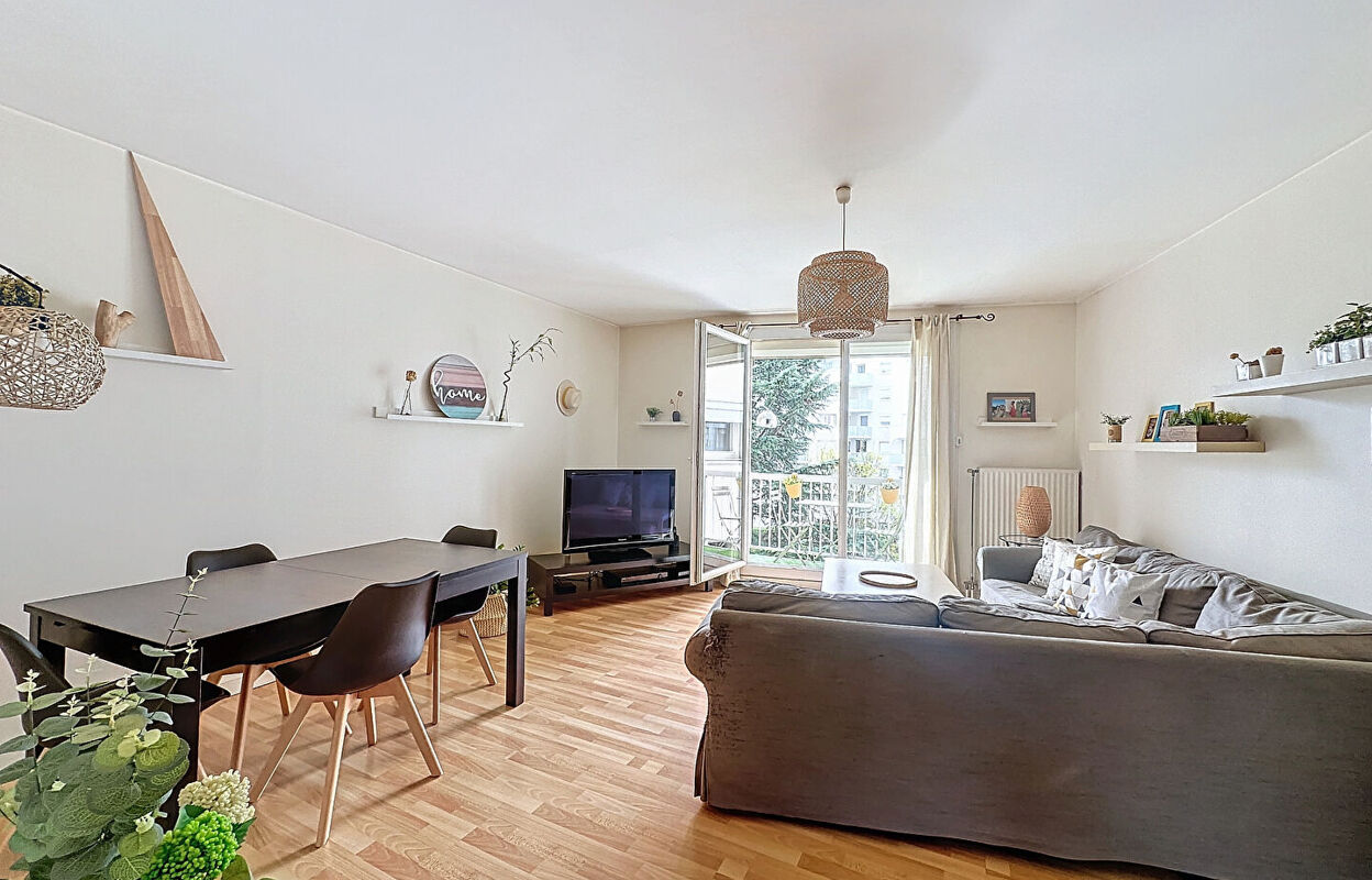 appartement 4 pièces 79 m2 à vendre à Lyon 8 (69008)