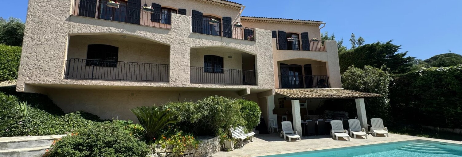 Maison 5 Pièces 231 m² à vendre à Vallauris (06220)