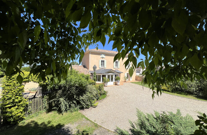 Maison girondine 260 m2 avec jardin et piscine 33190 La réol — photo 3