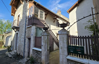 location appartement 556 € CC /mois à proximité de La Ferté-Saint-Cyr (41220)