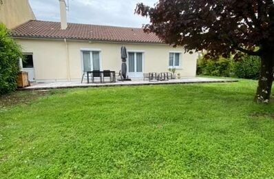 location maison 1 100 € CC /mois à proximité de La Villedieu-du-Clain (86340)