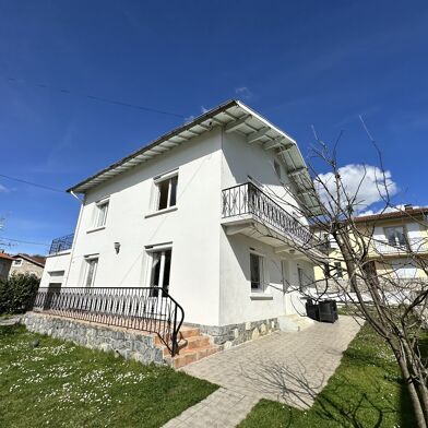 Maison 5 pièces 145 m²