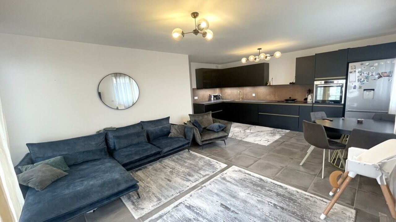 appartement 3 pièces 63 m2 à vendre à La Roche-sur-Foron (74800)