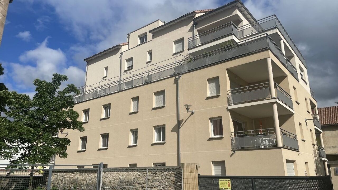 appartement 2 pièces 71 m2 à vendre à Millau (12100)