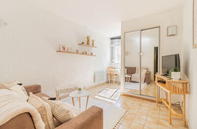 location appartement 590 € CC /mois à proximité de Marseille 2 (13002)