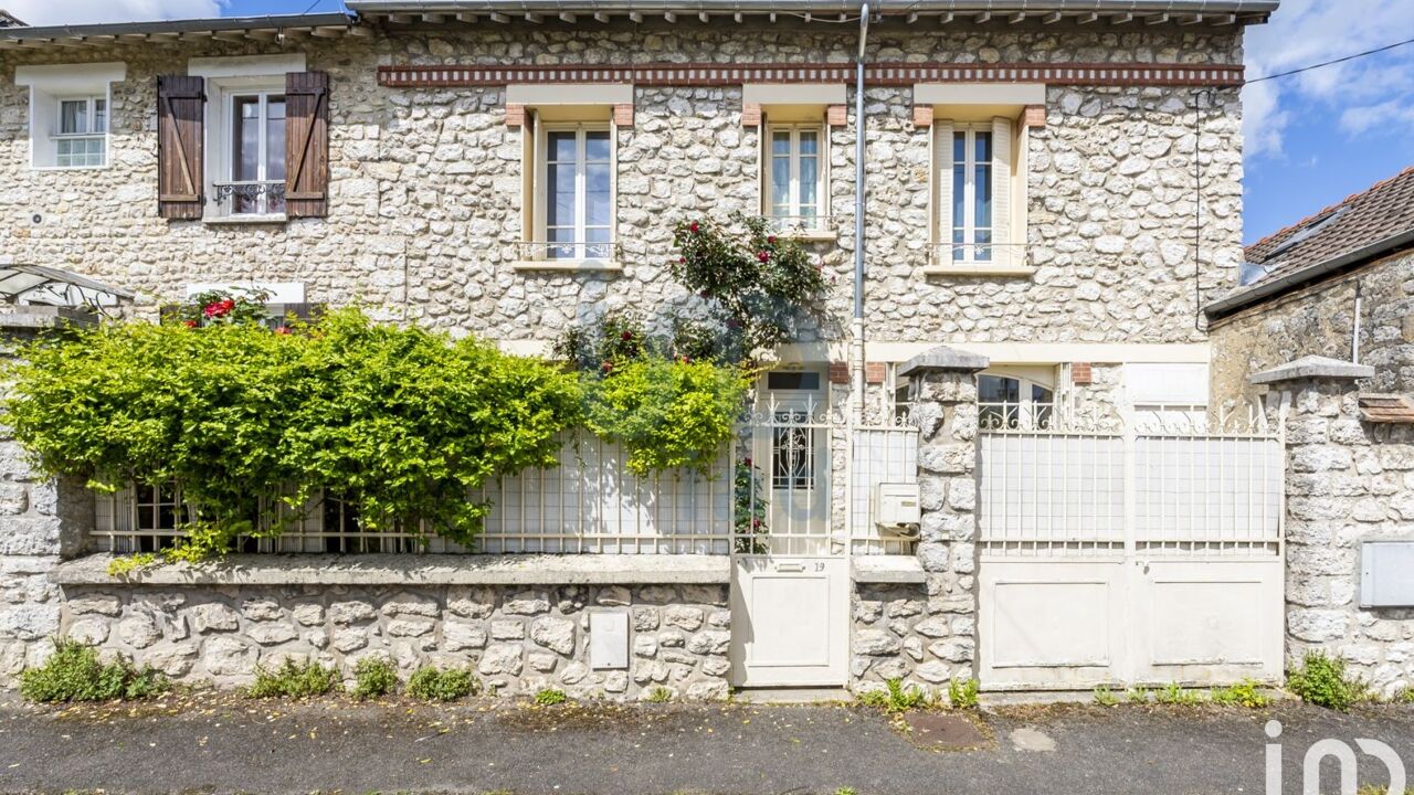 maison 5 pièces 110 m2 à vendre à Moret-Loing-Et-Orvanne (77250)