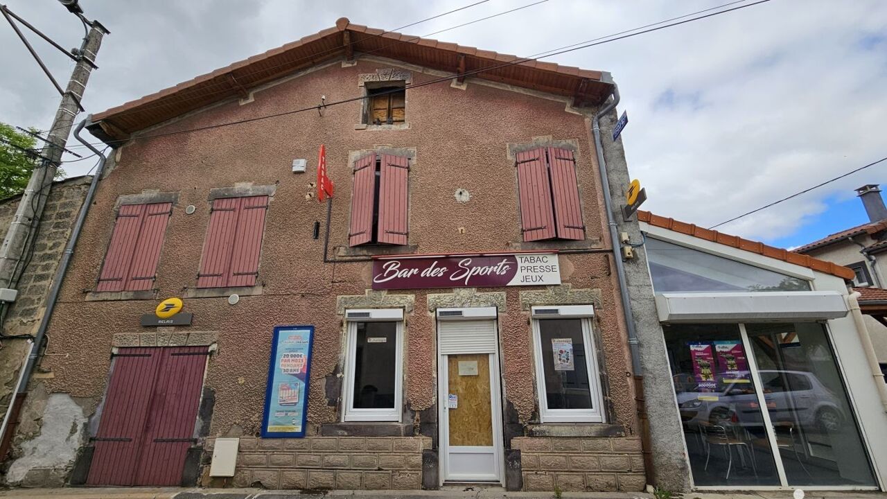 commerce  pièces 187 m2 à vendre à Lussat (63360)