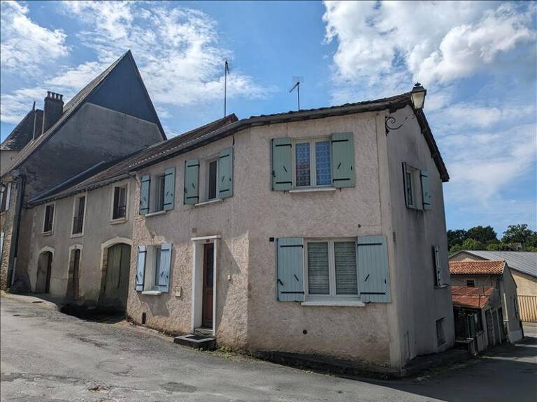 Maison de bourg de 8 pièces principales — photo 1