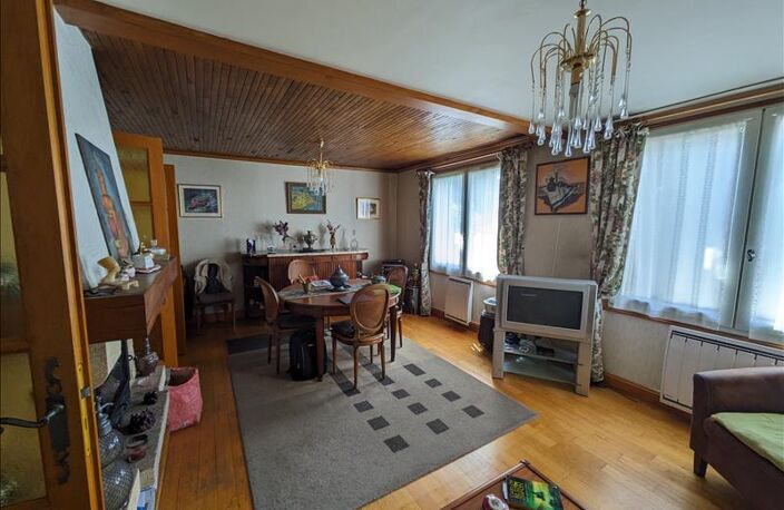 Maison de bourg de 8 pièces principales — photo 2