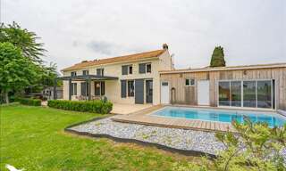 Maison 9 Pièces 265 m² à vendre à Meschers-sur-Gironde (17132)