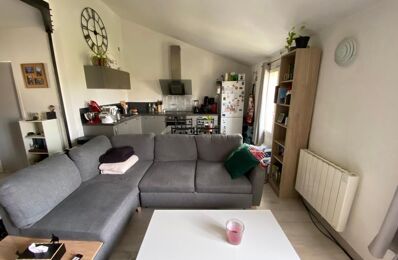 vente appartement 124 000 € à proximité de Grambois (84240)