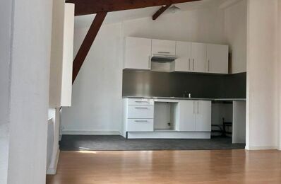 location appartement 1 075 € CC /mois à proximité de Bruges (33520)