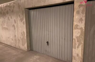 location garage 75 € CC /mois à proximité de Lyon 8 (69008)