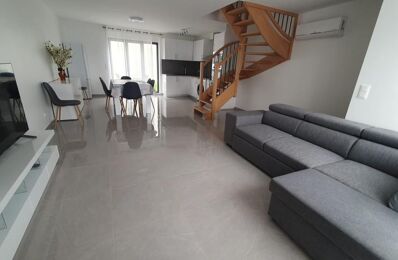 location maison 3 060 € CC /mois à proximité de Yerres (91330)