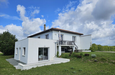 vente maison 426 400 € à proximité de Saint-Sever-de-Saintonge (17800)