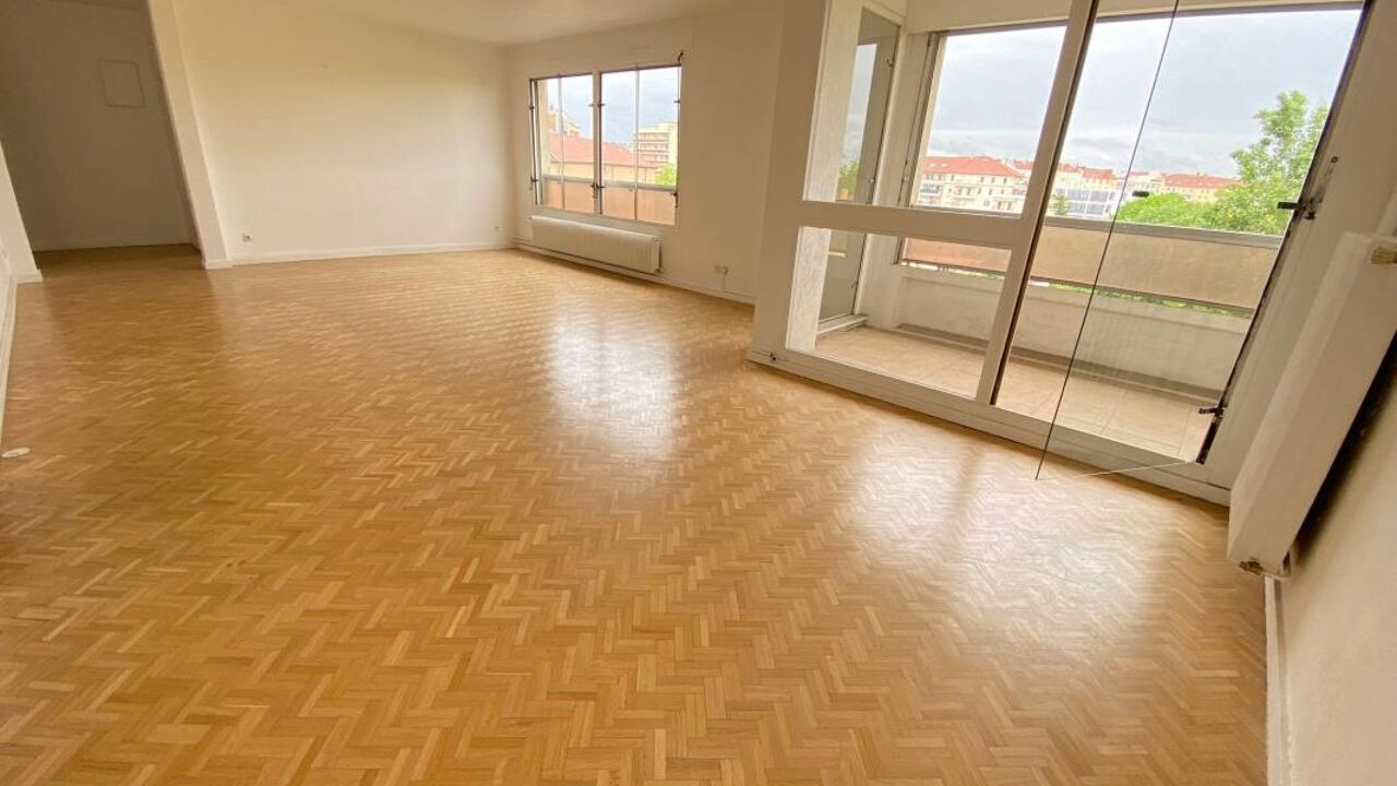 appartement 4 pièces 101 m2 à vendre à Lyon 7 (69007)