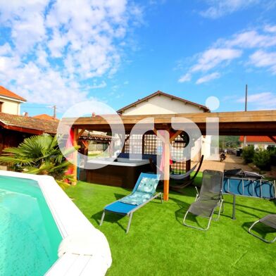 Maison 9 pièces 251000 €