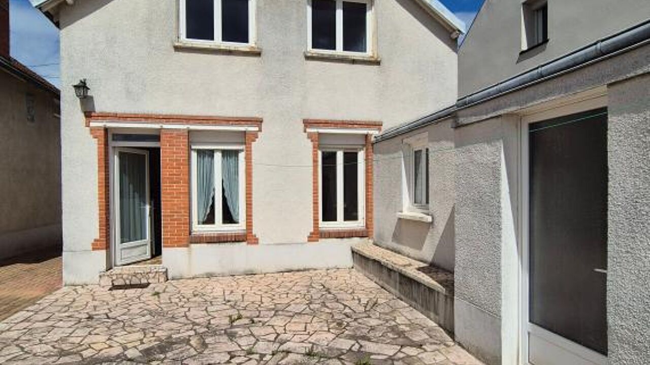 maison 4 pièces 99 m2 à vendre à Orléans (45000)