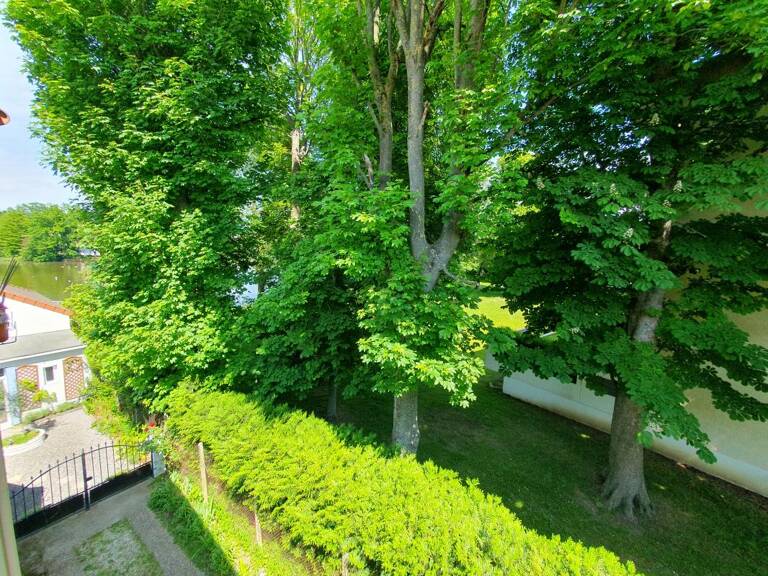 Appartement À Vendre — photo 1