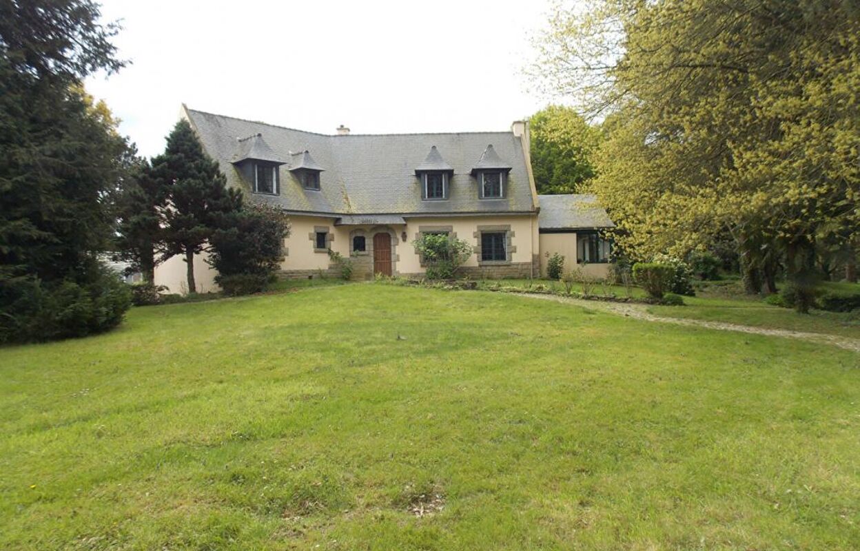 maison 8 pièces 230 m2 à vendre à Combourg (35270)