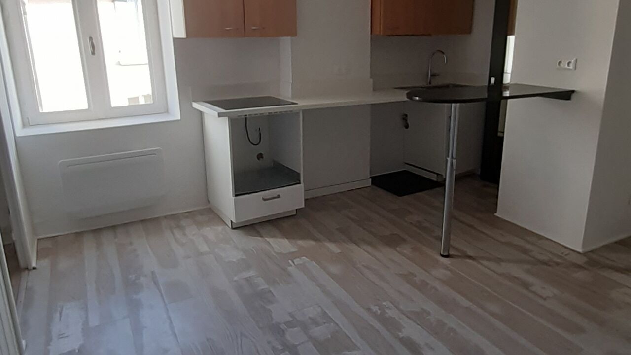 appartement 1 pièces 28 m2 à louer à Vaugneray (69670)