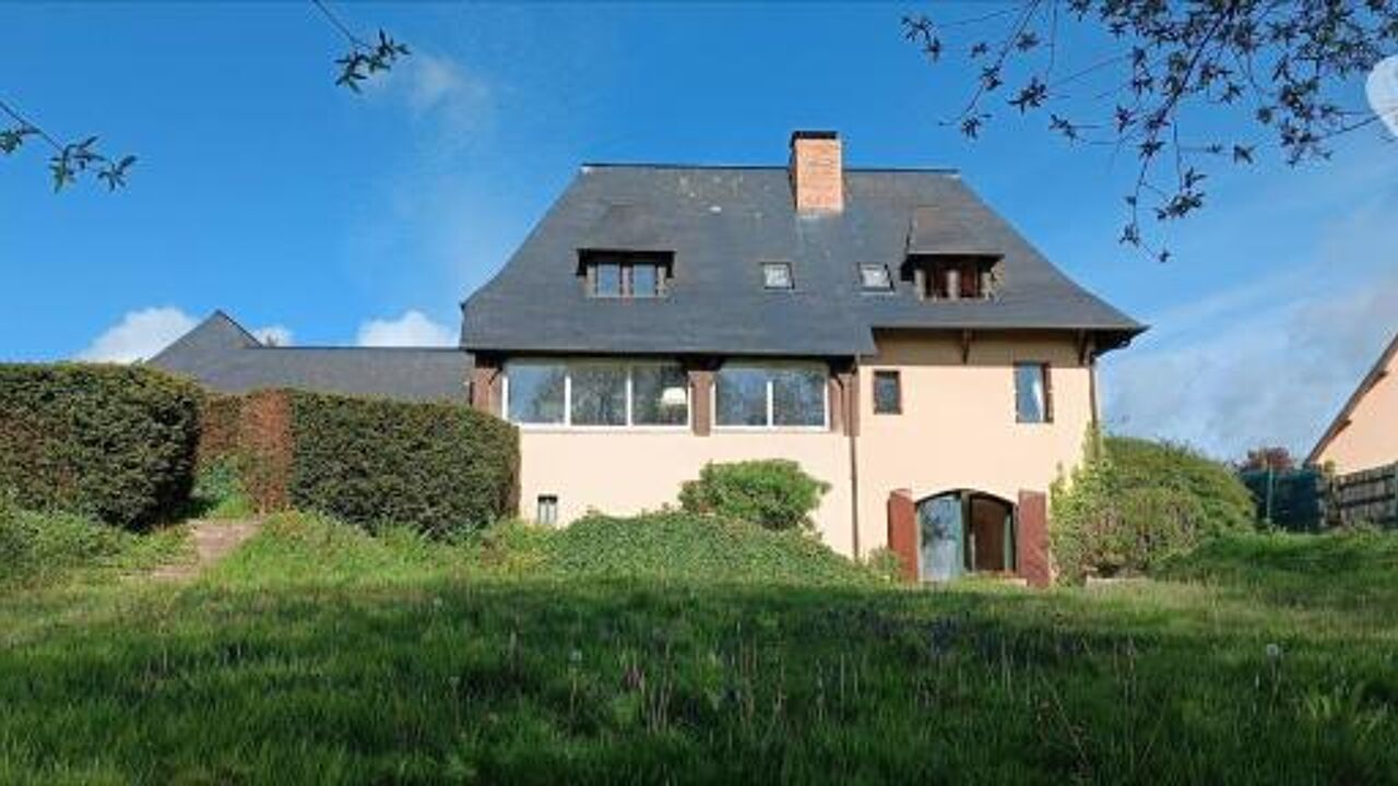 maison 5 pièces 160 m2 à vendre à Pont-l'Évêque (14130)