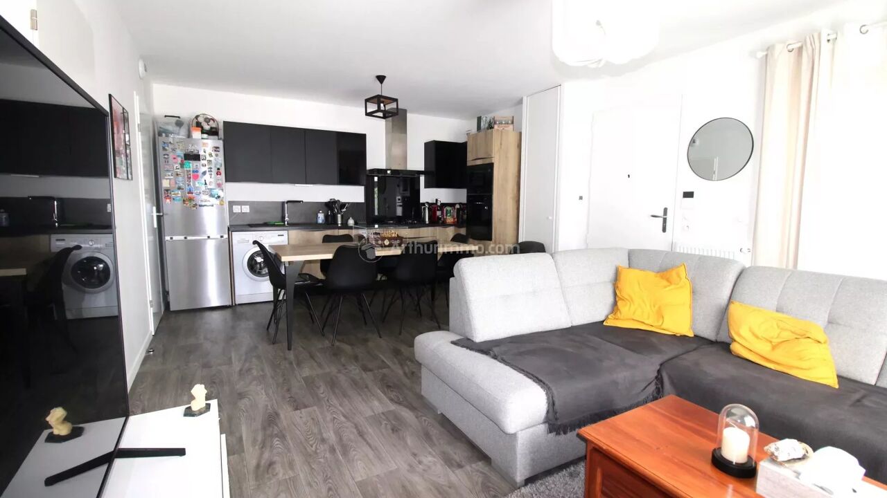 appartement 3 pièces 60 m2 à vendre à Montévrain (77144)