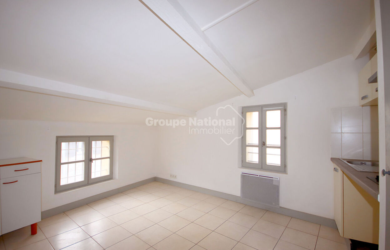 appartement 2 pièces 33 m2 à vendre à Carpentras (84200)