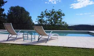Maison 7 Pièces 250 m² à vendre à Tourrettes-sur-Loup (06140)