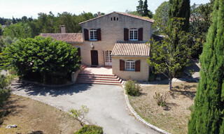 Maison 9 Pièces 199 m² à vendre à Aubignan (84810)